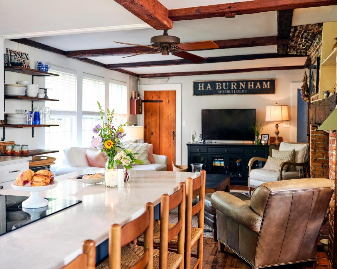 Cedar Hill Farm B & B Essex ภายนอก รูปภาพ
