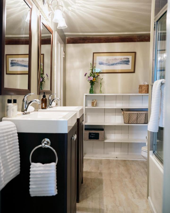 Cedar Hill Farm B & B Essex ภายนอก รูปภาพ